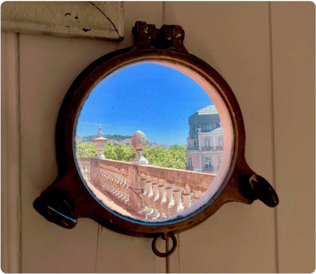 Charming Central Sunny Penthouse 리스본 외부 사진